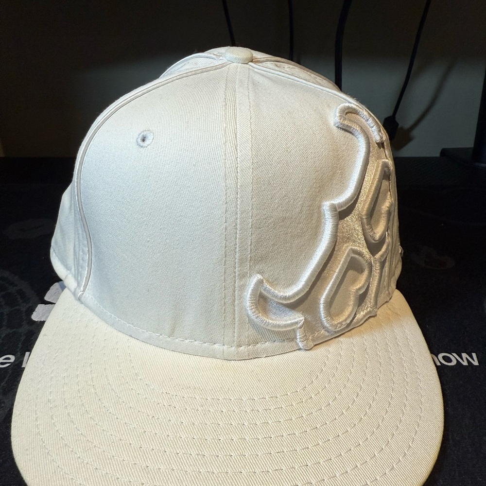 Boston Red Sox Giant Logo New Era Off-White Embroidered Cap